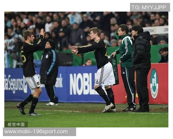 克罗斯回忆世界杯7-1巴西赛后巴西球员恳请德国决赛战胜阿根廷