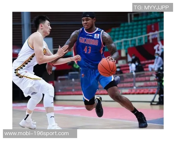 追梦本月表现低迷正负值累计达负69场均负面影响显著